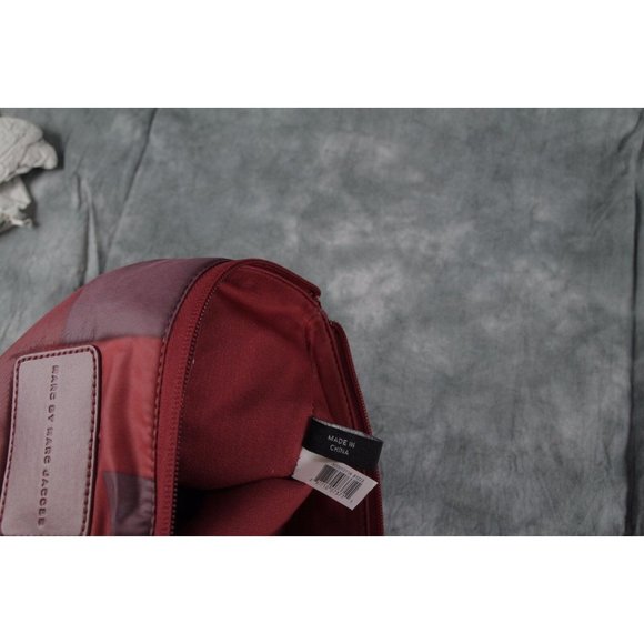 Marc By Marc Jacobs Corvette Red Multi-Color 13" Zippered Laptop Case Sleeve ANB - Picture 8 of 12